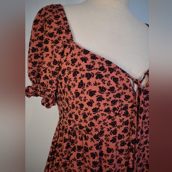 Prairie Belle Ruffled Dress From Patrons Of Peace - Picture 4 of 8